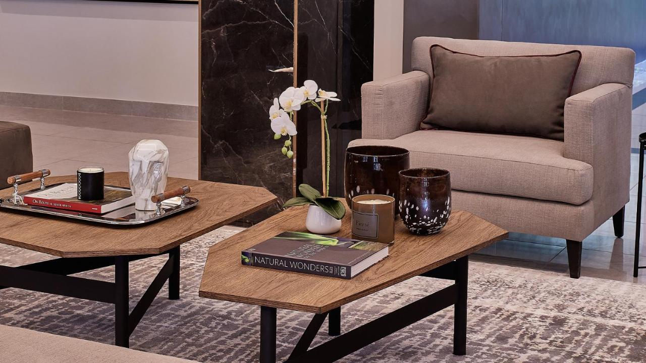 The Catalyst By Newmark Hotel
