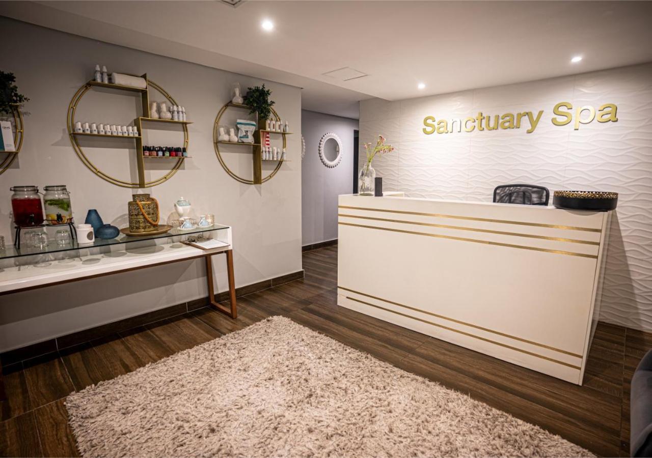 The Catalyst By Newmark Hotel